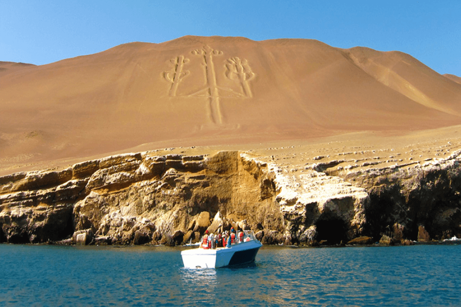 sitios mas visitados de paracas