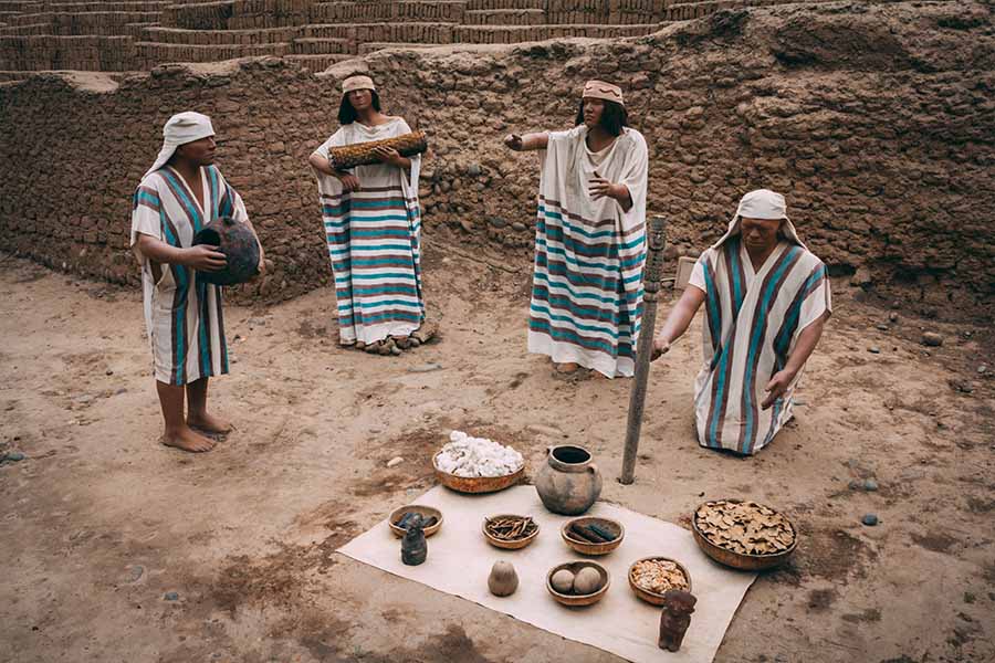 Tour Huaca Pucllana: Entre Pirámides y Pasado Precolombino