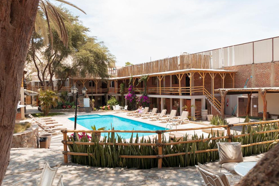 Hotel y Hostal en Huacachina