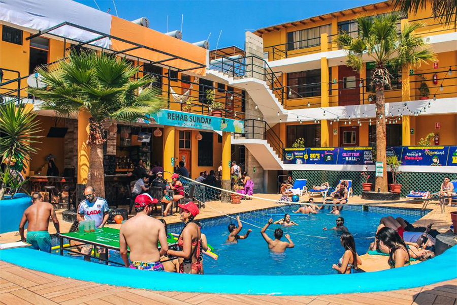 Hotel y Hostal en Huacachina