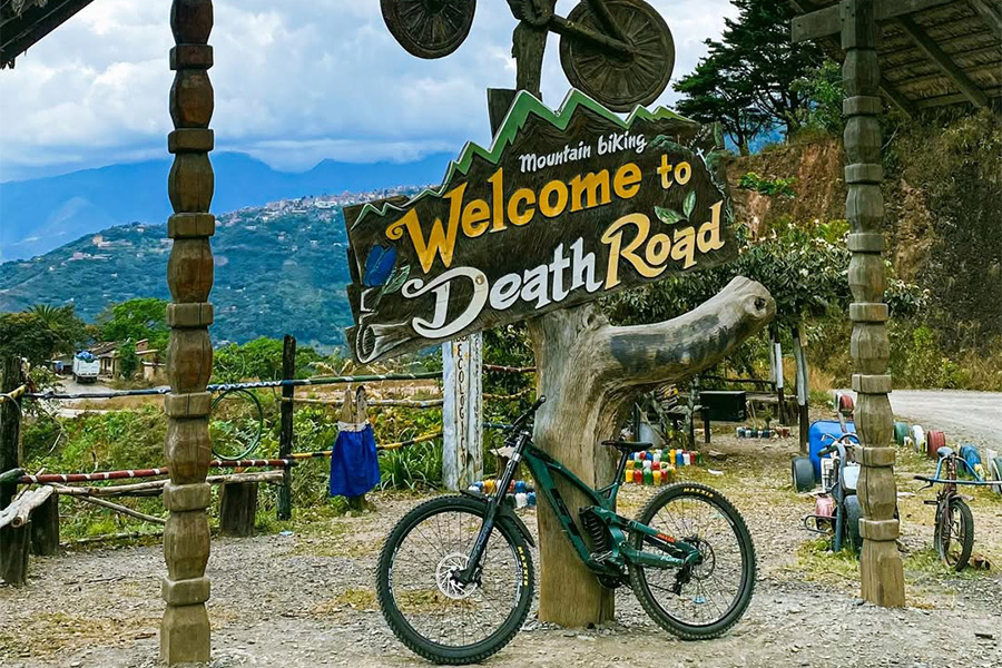 Tour por el Camino de la Muerte