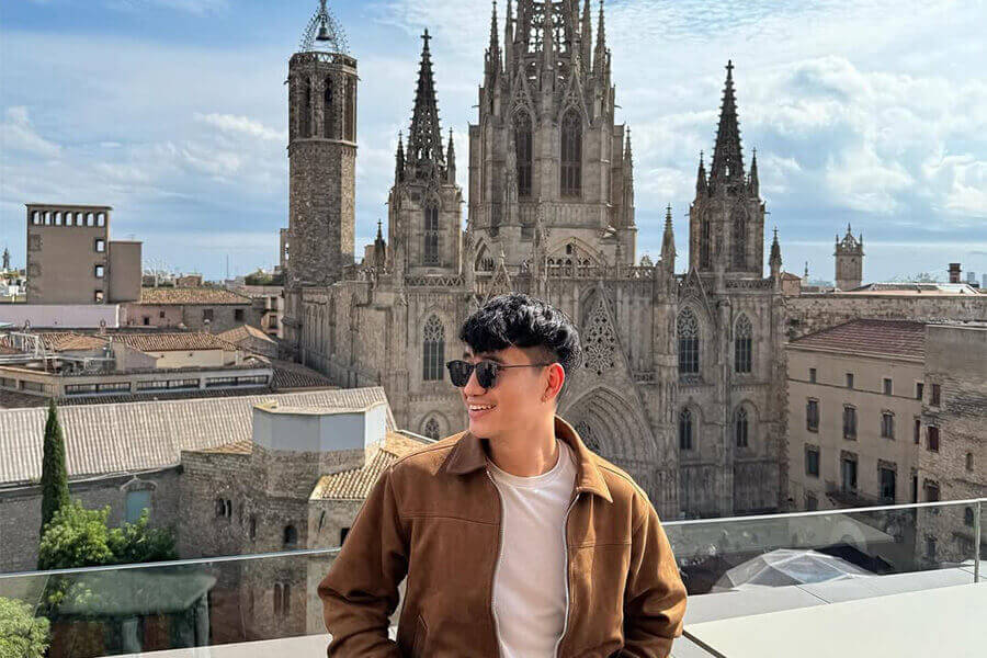 Visita Guiada a la Sagrada Familia